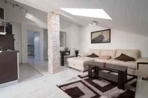 Гостиница Apartman Skroče  Затон
